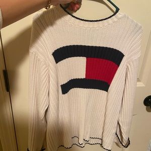 Tommy Hilfiger sweater